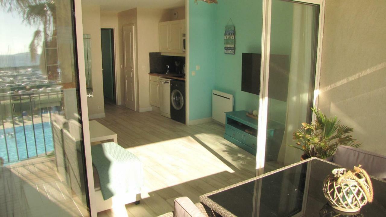 Blue Lagoon Six-Fours-les-Plages Exterior foto